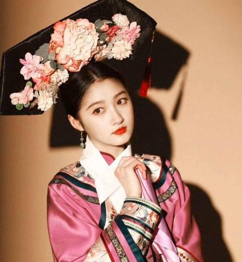 满族霸占娱乐圈_娱乐圈满族势力_娱乐圈的满族皇室